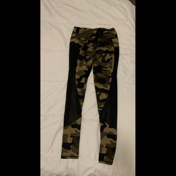 Army Green and Black Polyester Leggings - Picture 1 of 2